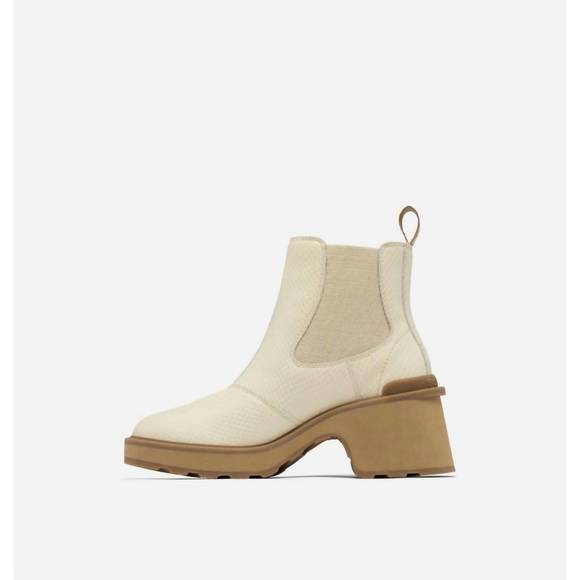 Sorel Cream and Tan Heeled Boots - Picture 4 of 13